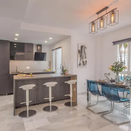 Puerto Banus Skyview Oasis Apartment *
