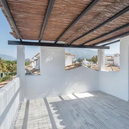 Puerto Banus Skyview Oasis *